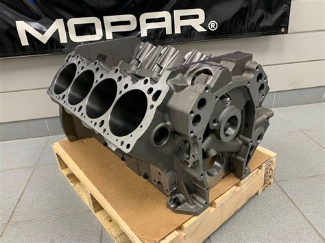 426 hemi engine block