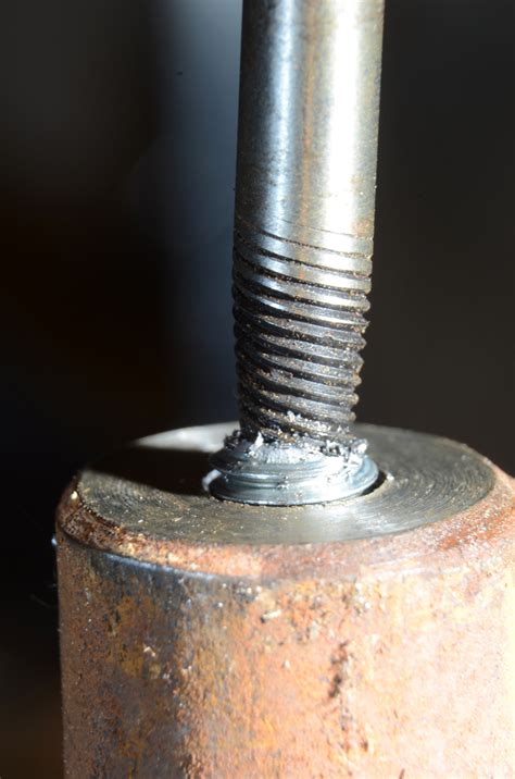 how to extract a broken bolt from an engine block